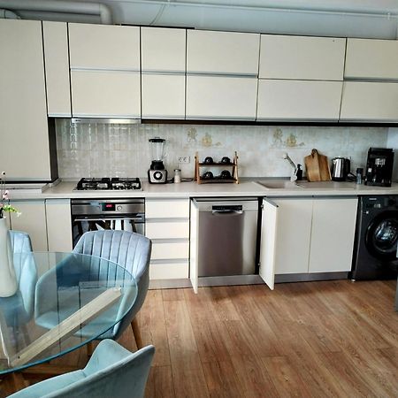 Exclusive Living Apartment Bucarest Extérieur photo