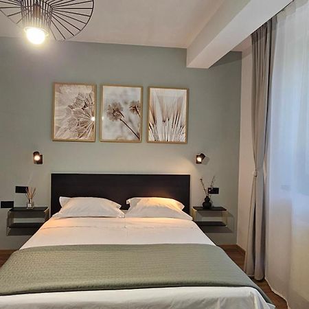 Exclusive Living Apartment Bucarest Extérieur photo