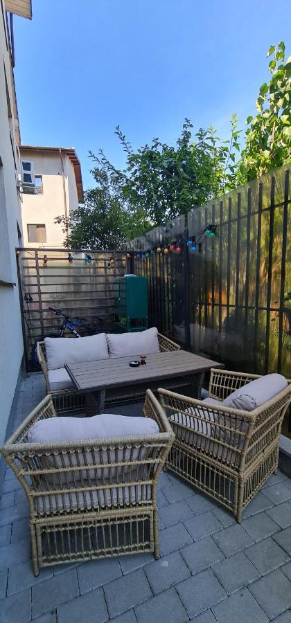 Exclusive Living Apartment Bucarest Extérieur photo
