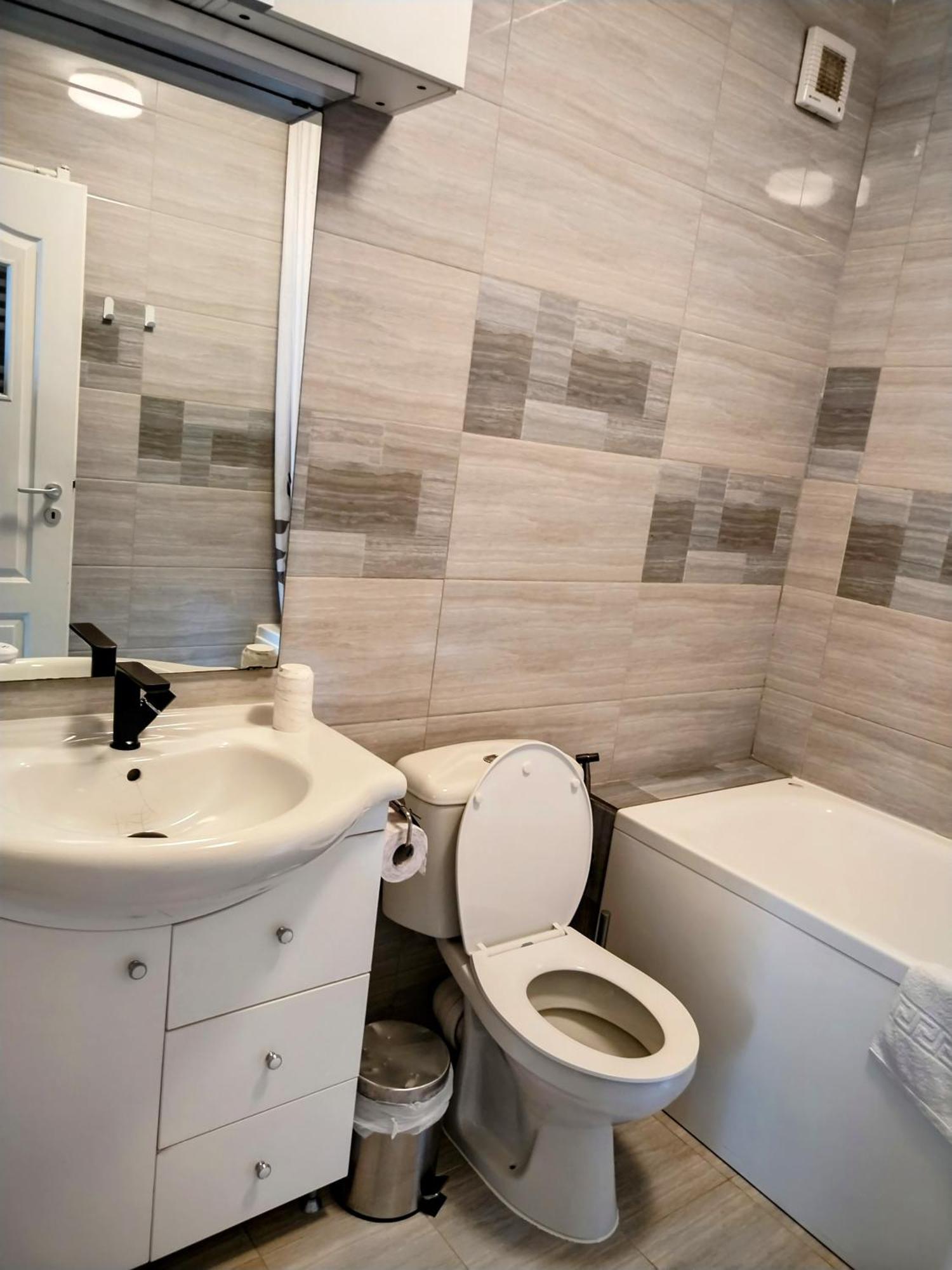 Exclusive Living Apartment Bucarest Extérieur photo