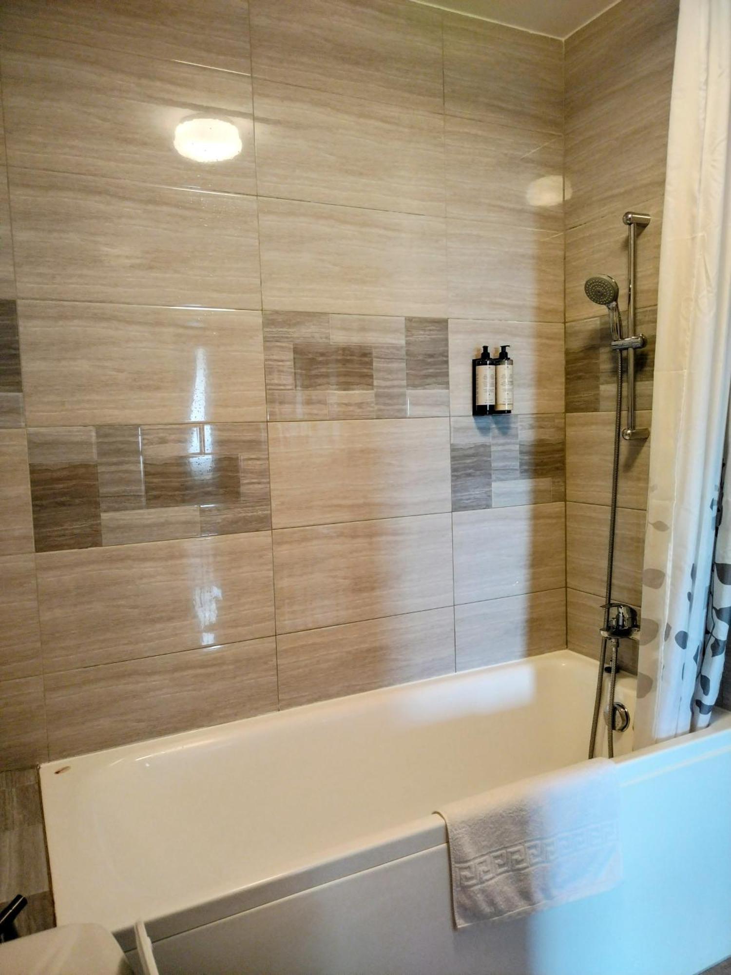 Exclusive Living Apartment Bucarest Extérieur photo